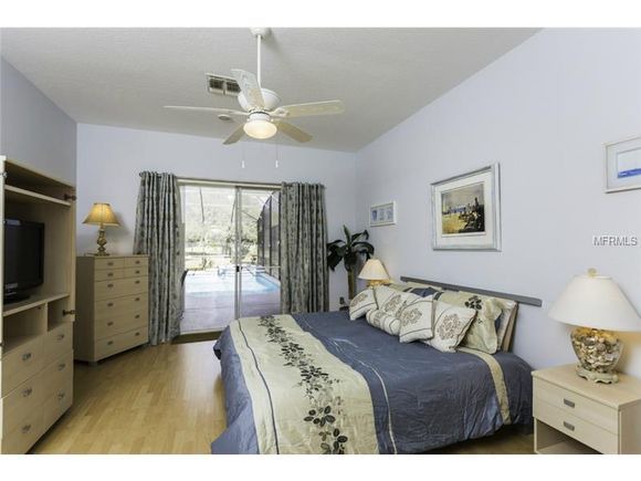 Photo of Bedroom in Ridgewood Lakes