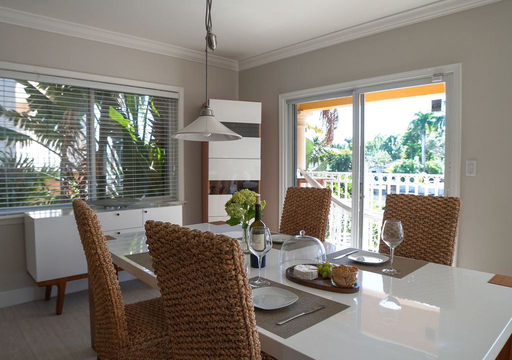 Photo of Livingroom in Hendricks and Venice Isles