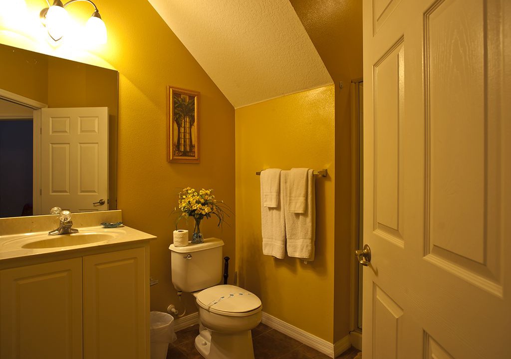 Photo of Bathroom in Crestwynd Bay