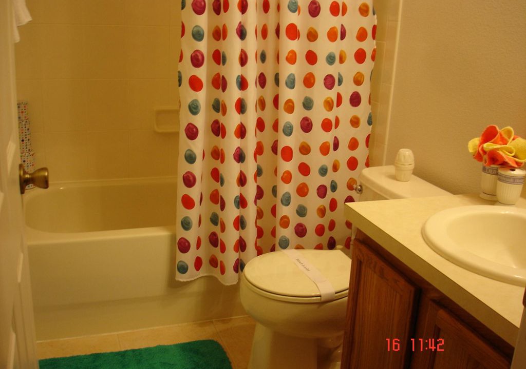 Photo of Bathroom in Sunset Ridge