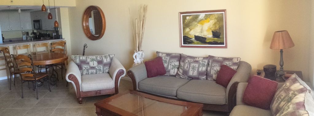 Photo of Livingroom in Hudson