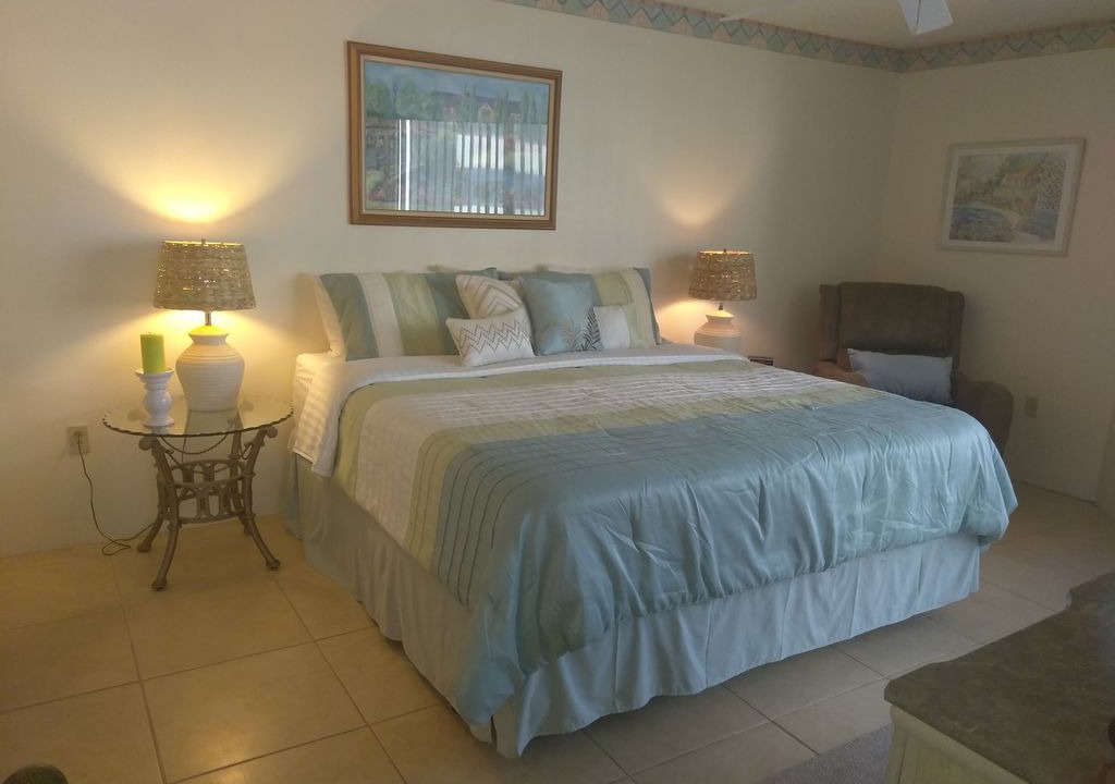 Photo of Bedroom in Hudson