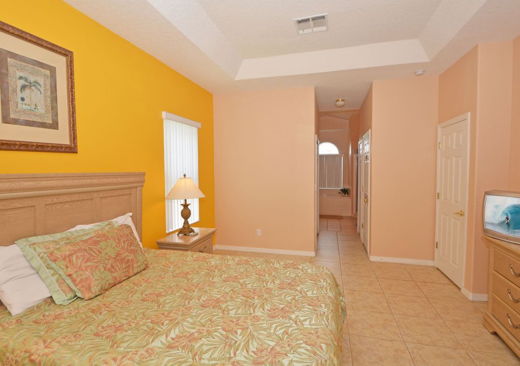 Photo of Bedroom in Tuscan Ridge