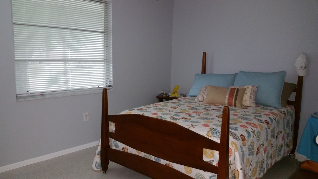 Photo of Bedroom in Venice Gardens