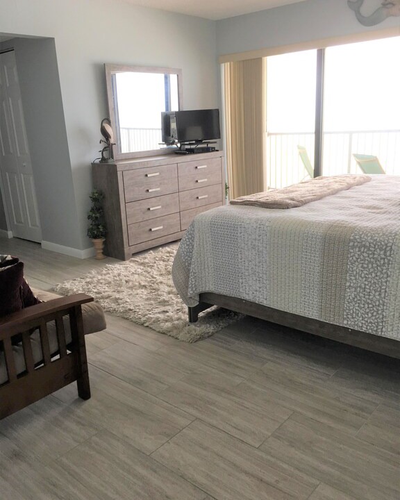 Photo of Bedroom in Madeira Beach