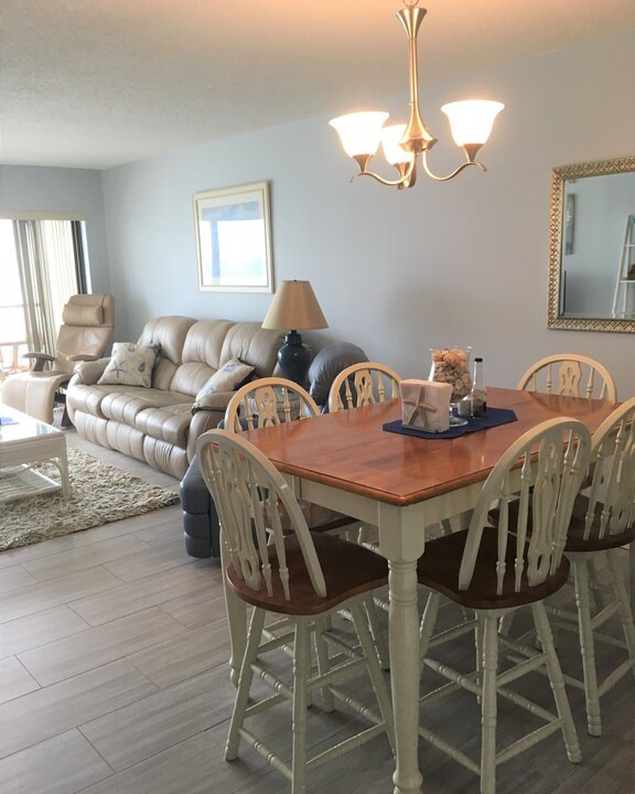 Photo of Livingroom in Madeira Beach