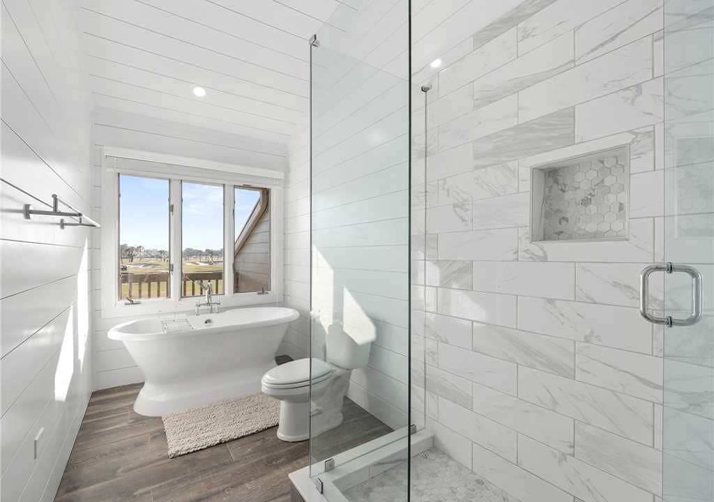 Photo of Bathroom in Sawgrass