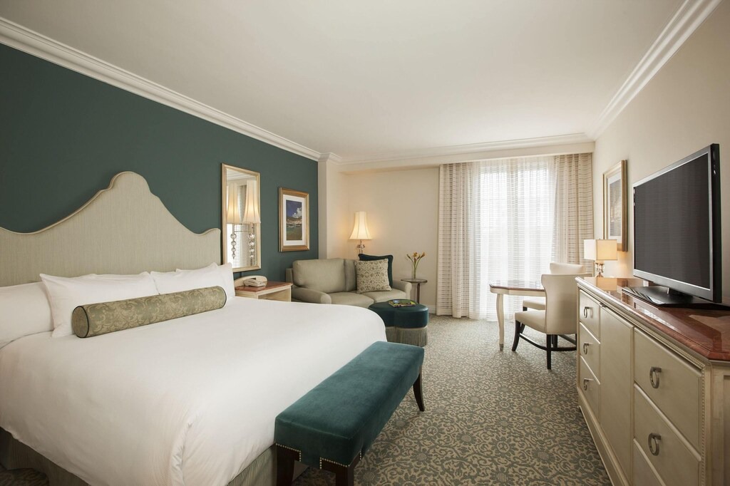 Photo of Bedroom in Florida Center
