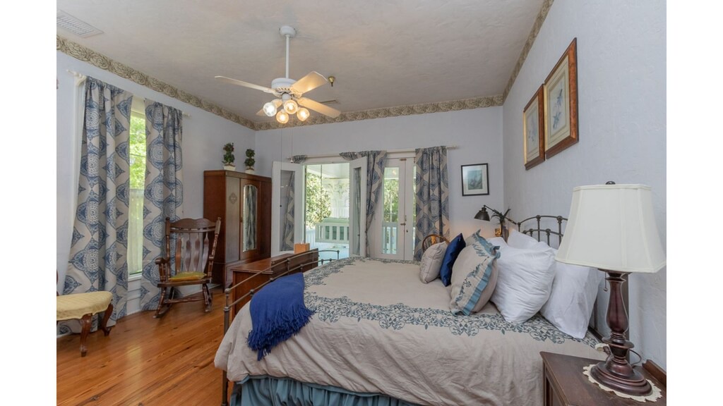 Photo of Bedroom in Micanopy