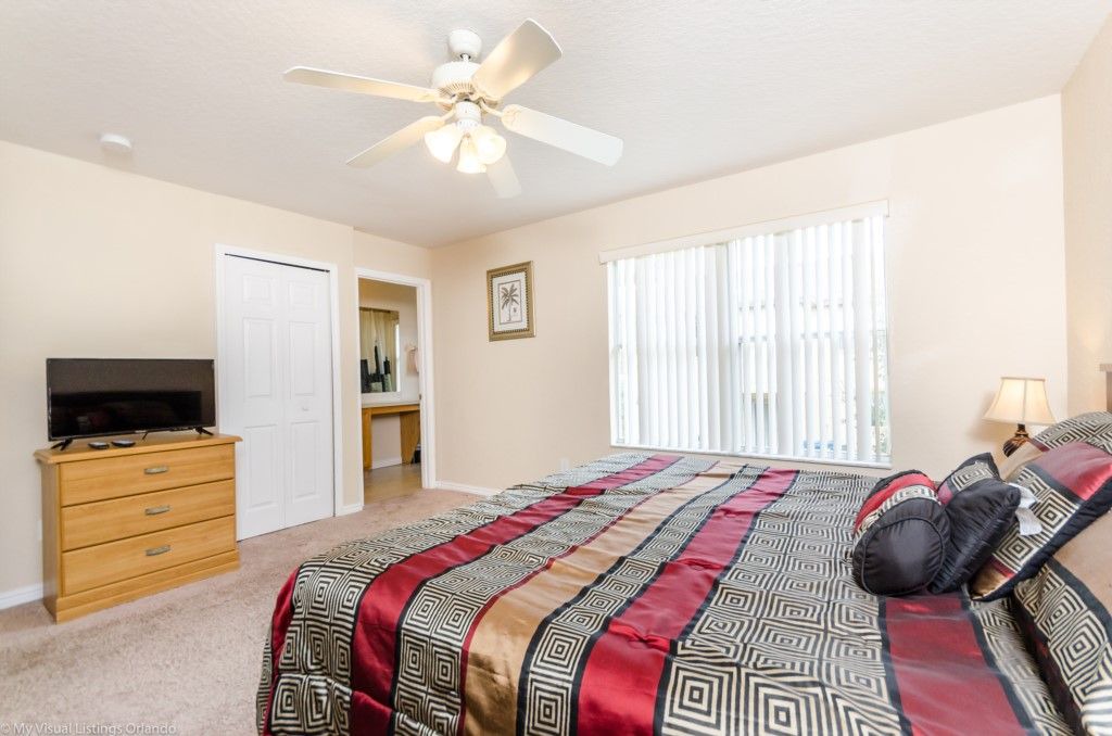 Photo of Bedroom in Regal Palms