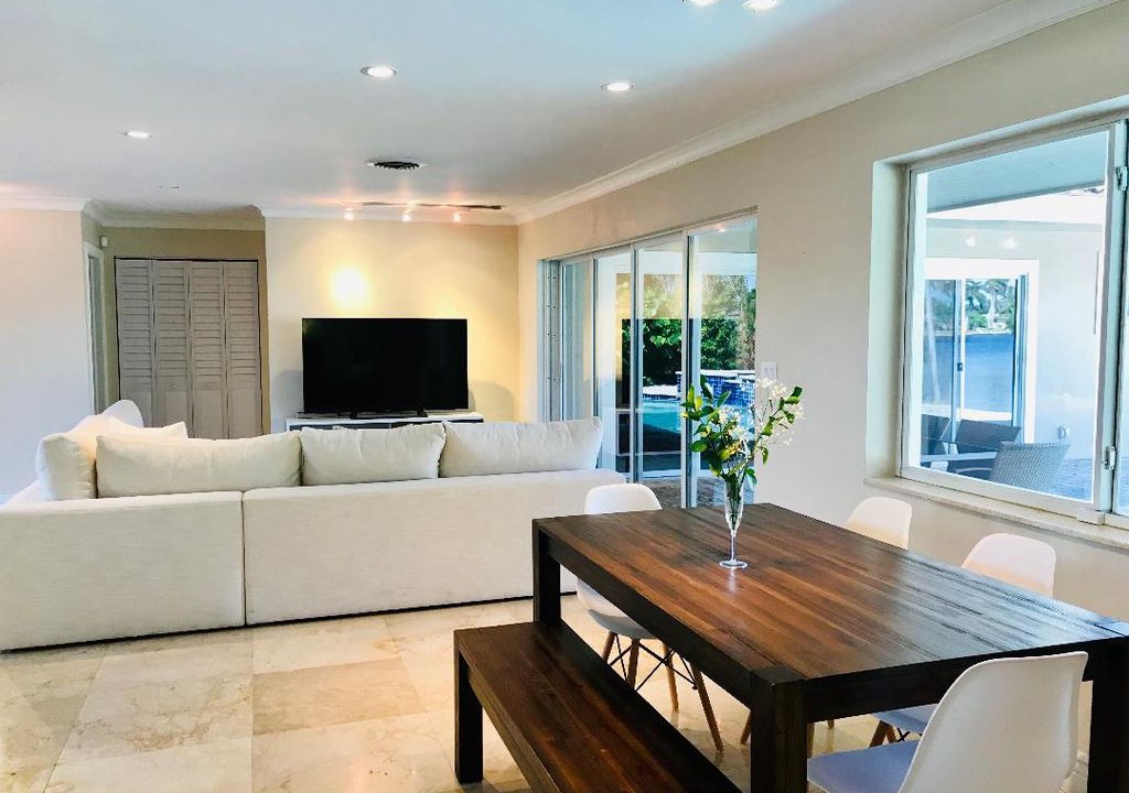 Photo of Livingroom in Coral Ridge Isles