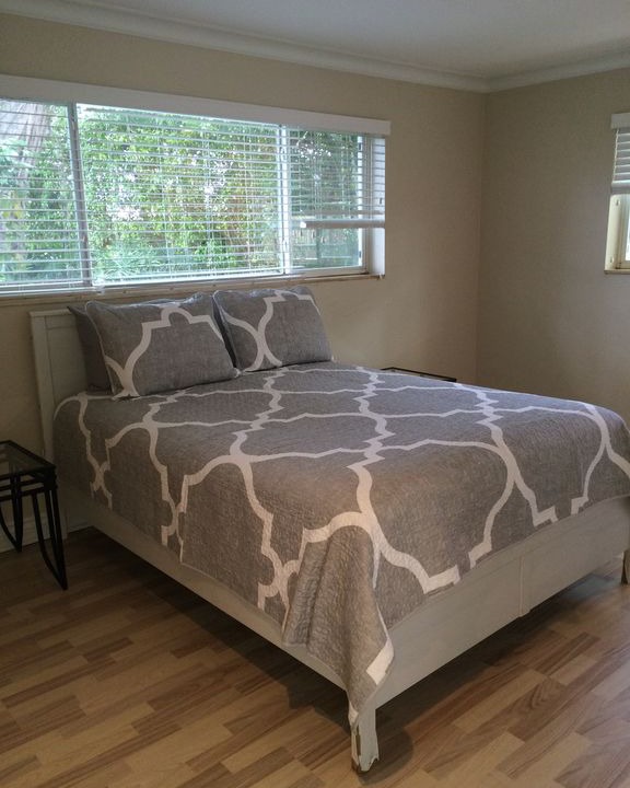 Photo of Bedroom in Coral Ridge Isles