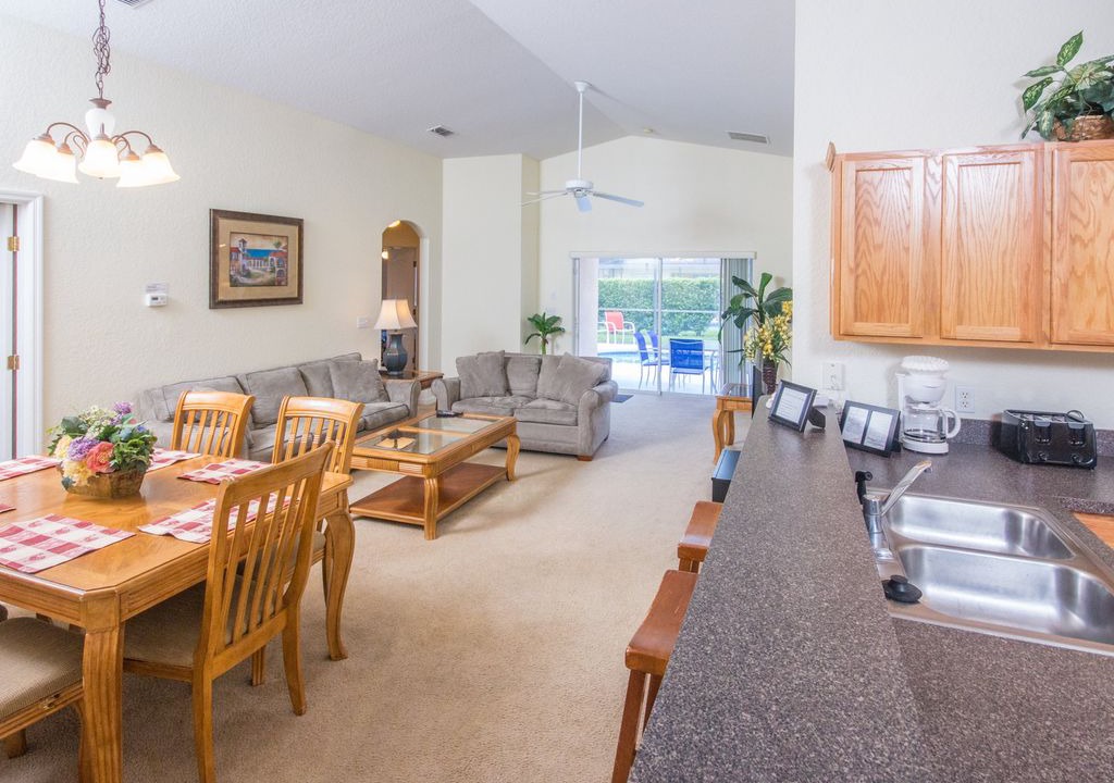 Photo of Livingroom in Silver Creek