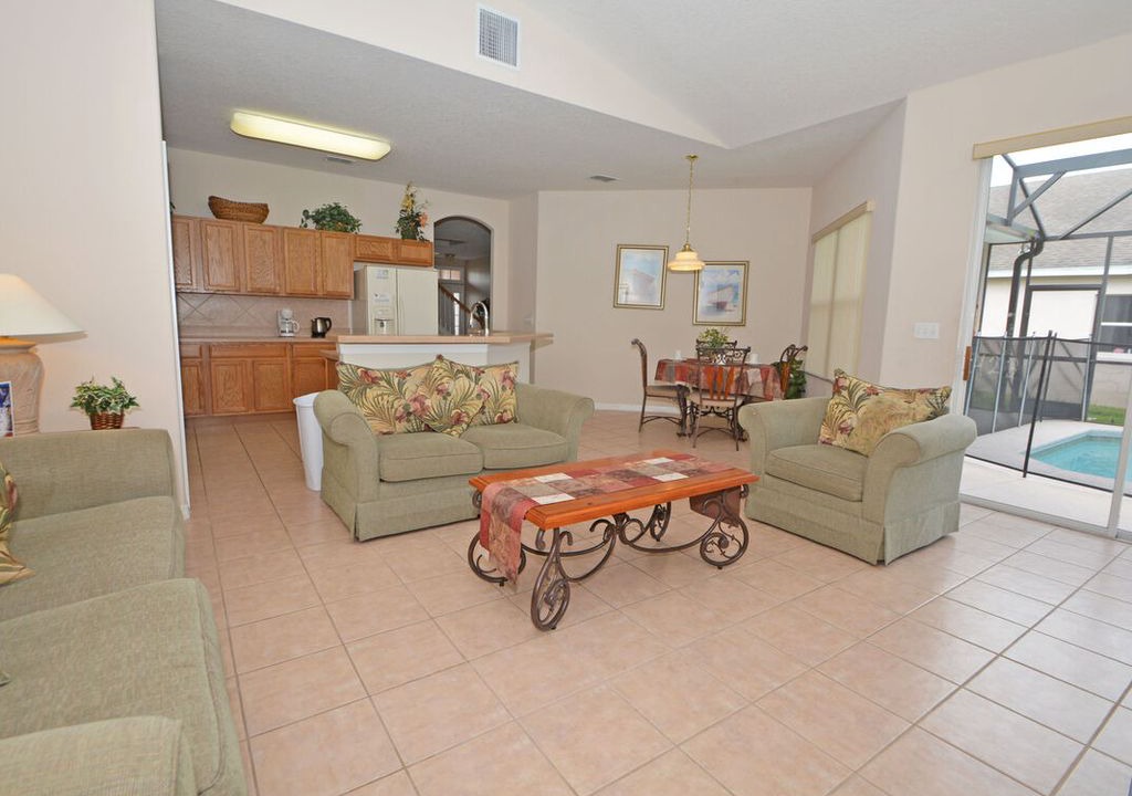 Photo of Livingroom in Tuscan Ridge
