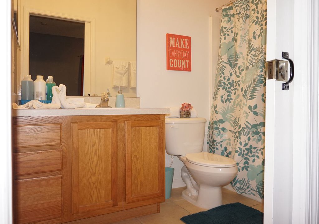 Photo of Bathroom in Sunset Ridge