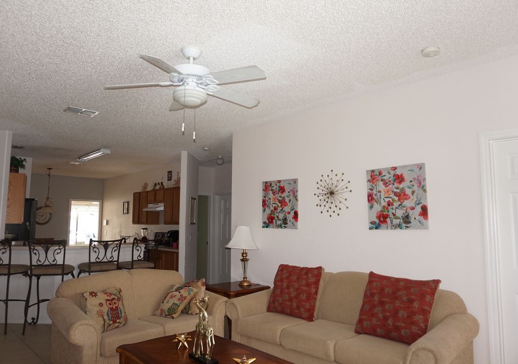Photo of Livingroom in Sunset Ridge