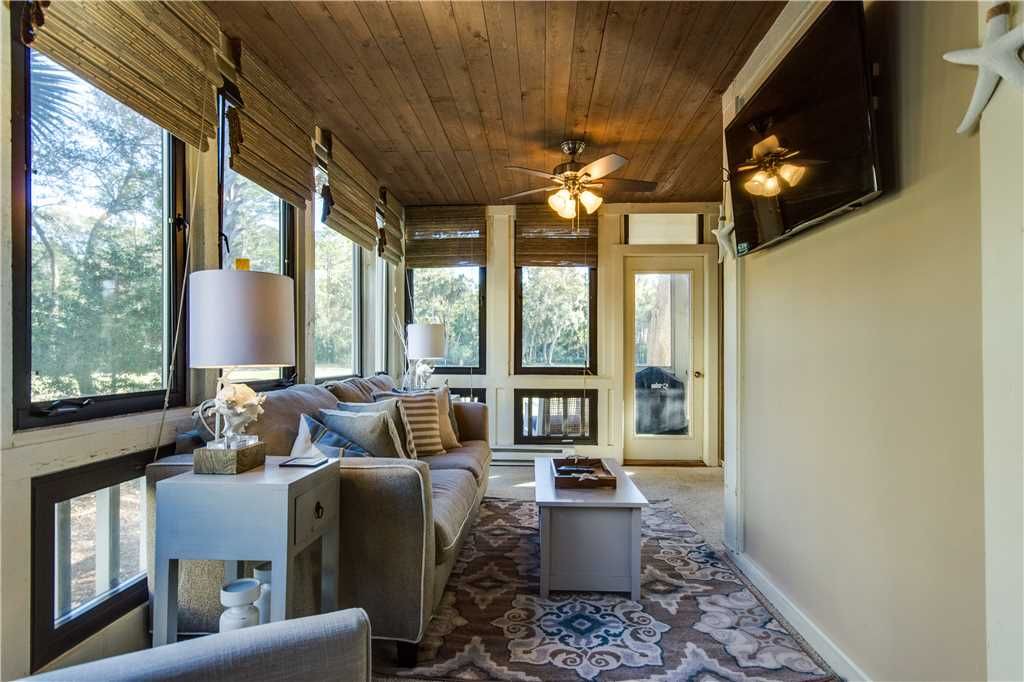 Photo of Livingroom in Seabrook Island