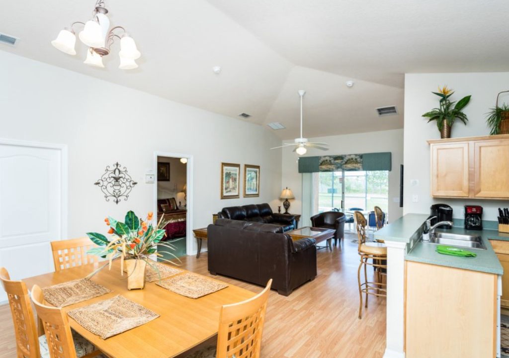 Photo of Livingroom in Silver Creek