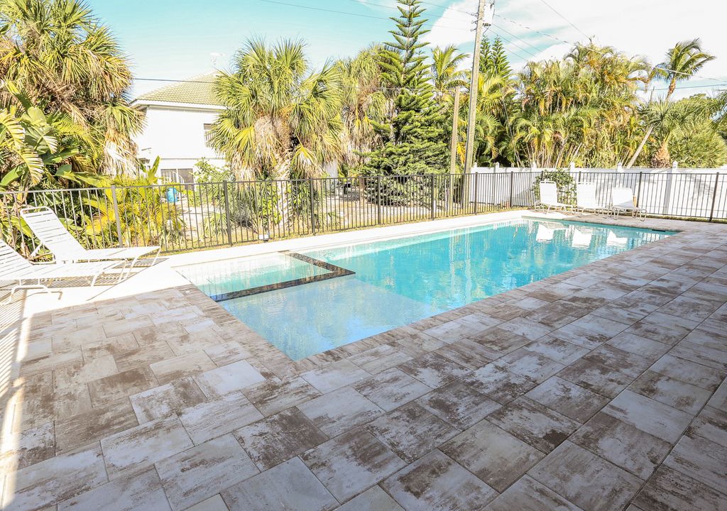 Photo of Outdoor in Laguna Shores