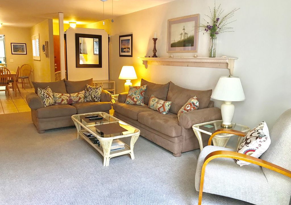 Photo of Livingroom in New Smyrna Beach