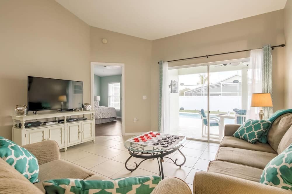 Photo of Livingroom in Clear Creek