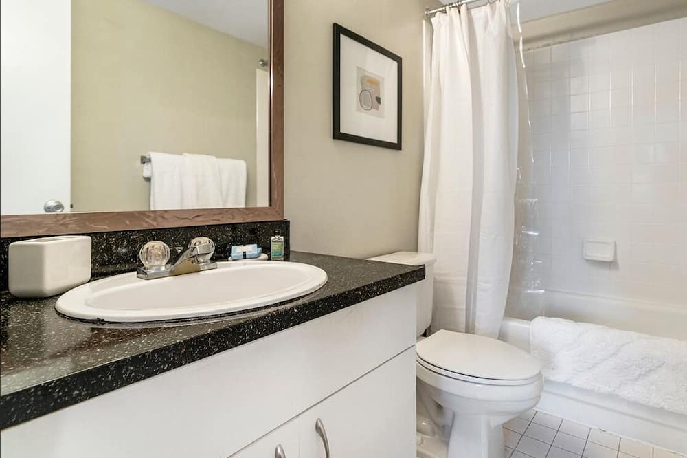 Photo of Bathroom in Ludlam
