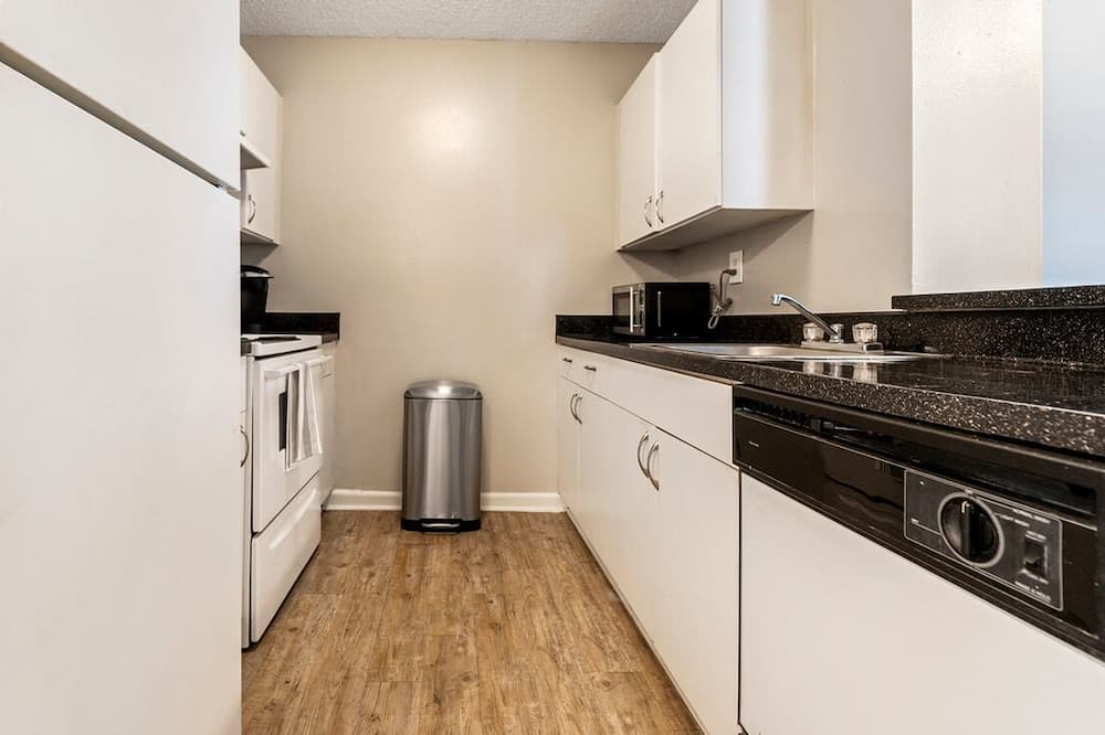 Photo of Kitchen in Ludlam
