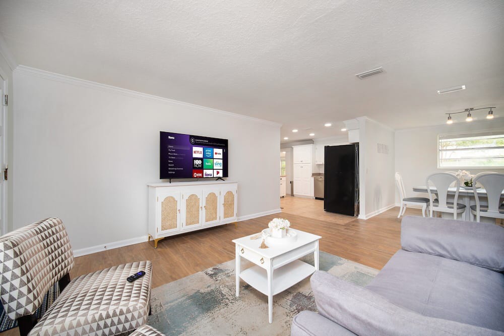 Photo of Livingroom in Southside