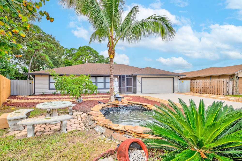 Photo of Outdoor in Lake Worth