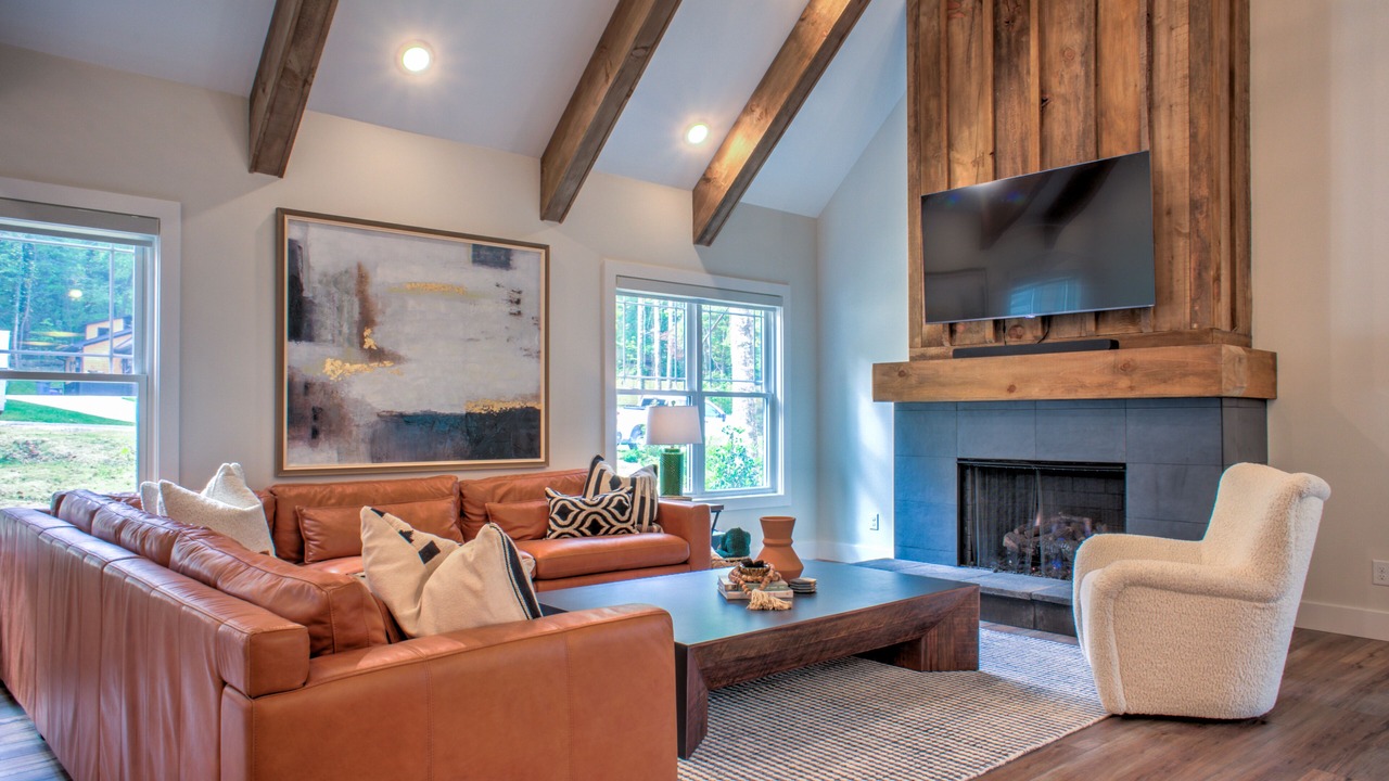 Photo of Livingroom in Hendersonville