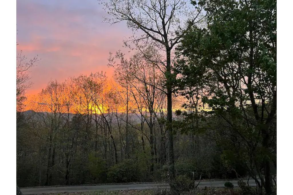 Photo of Outdoor in Clarkesville