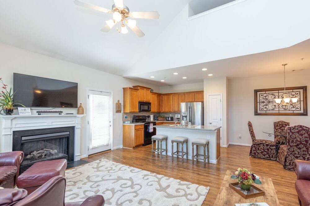 Photo of Livingroom in Covington
