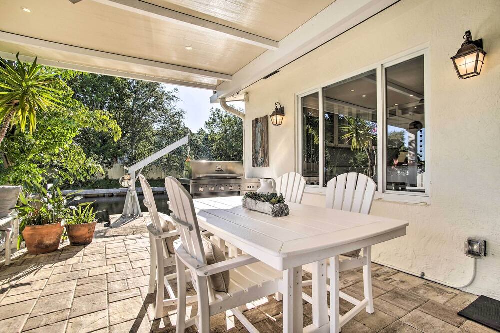 Photo of Patio Balcony in Cypress Lakes