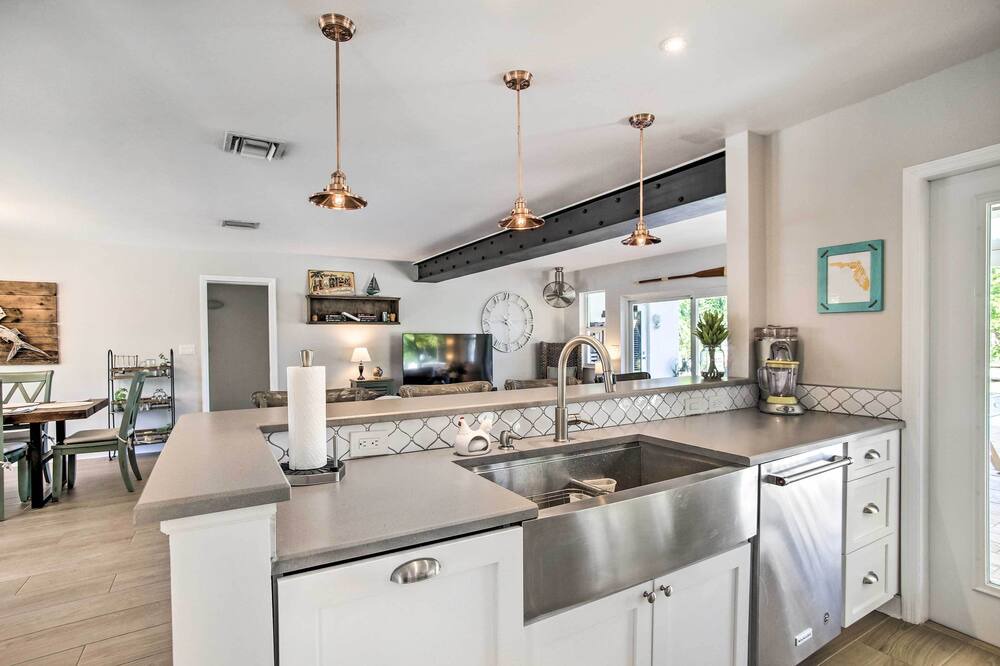 Photo of Kitchen in Cypress Lakes