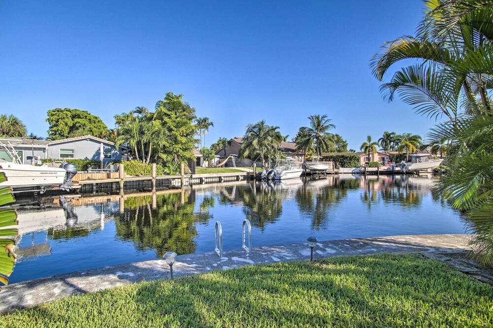 Photo of Outdoor in Cypress Lakes