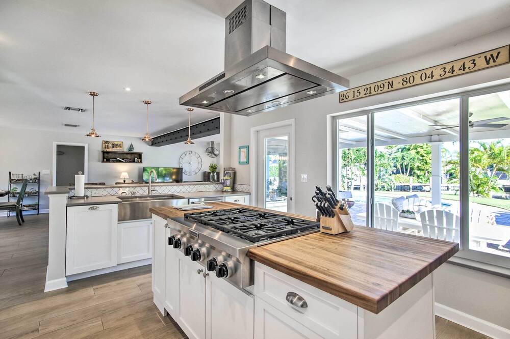 Photo of Kitchen in Cypress Lakes
