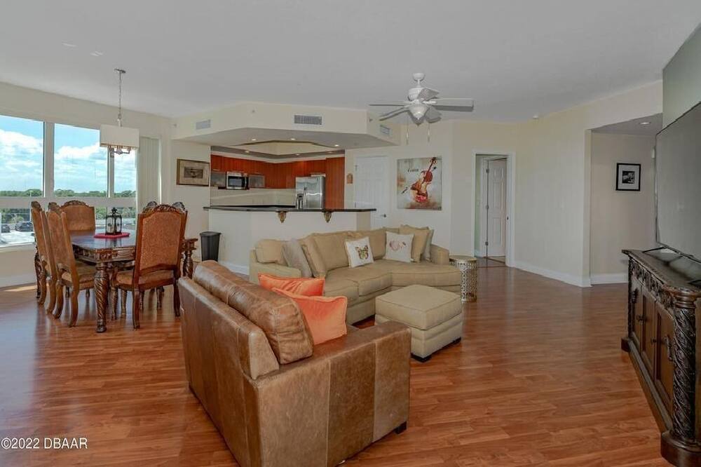 Photo of Livingroom in Kingston