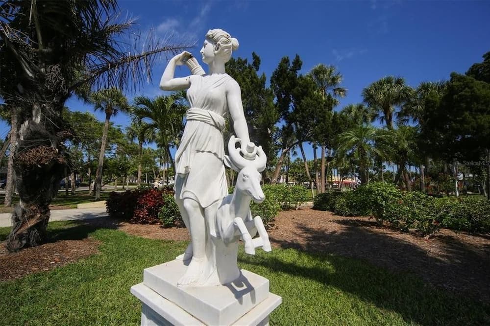 Photo of Others in Saint Armands Key