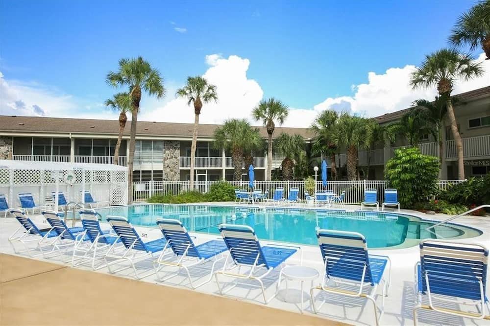 Photo of Others in Saint Armands Key