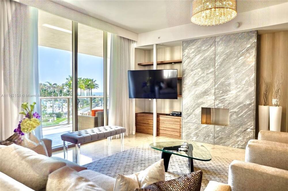 Photo of Others in Bal Harbour