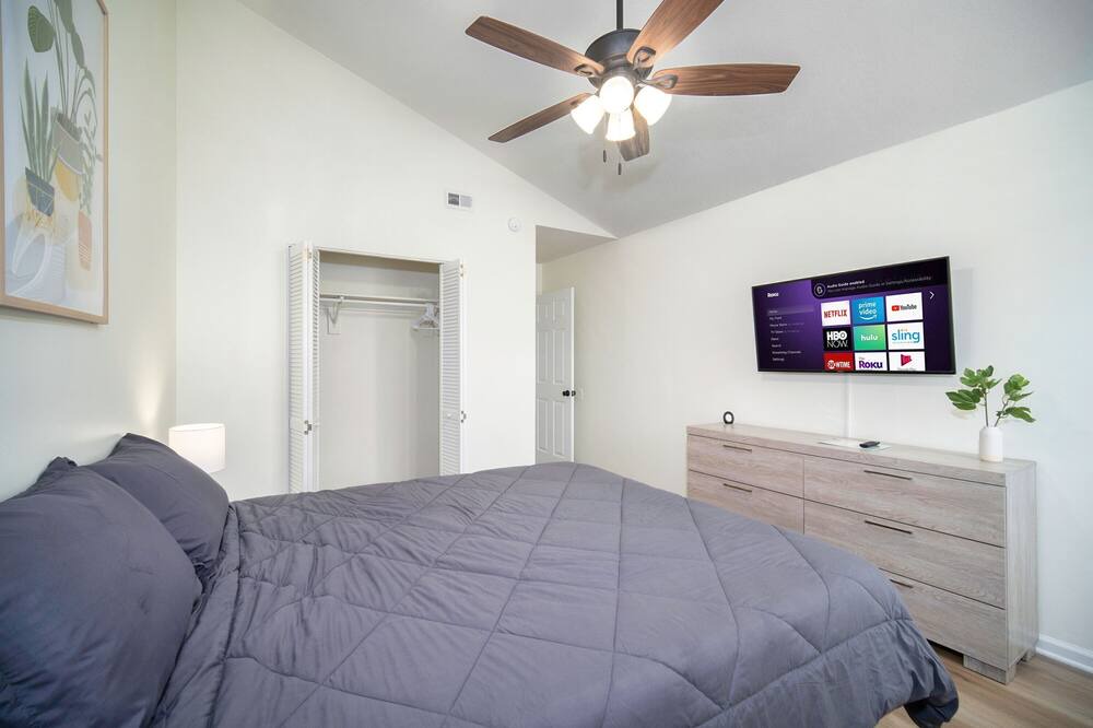 Photo of Bedroom in Southpoint