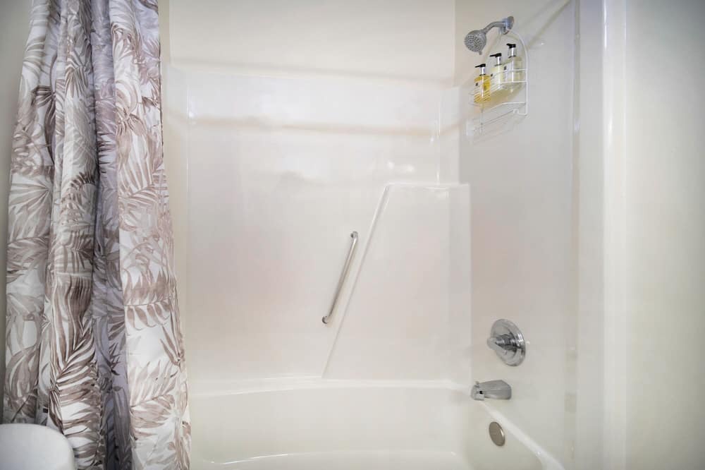 Photo of Bathroom in Southpoint