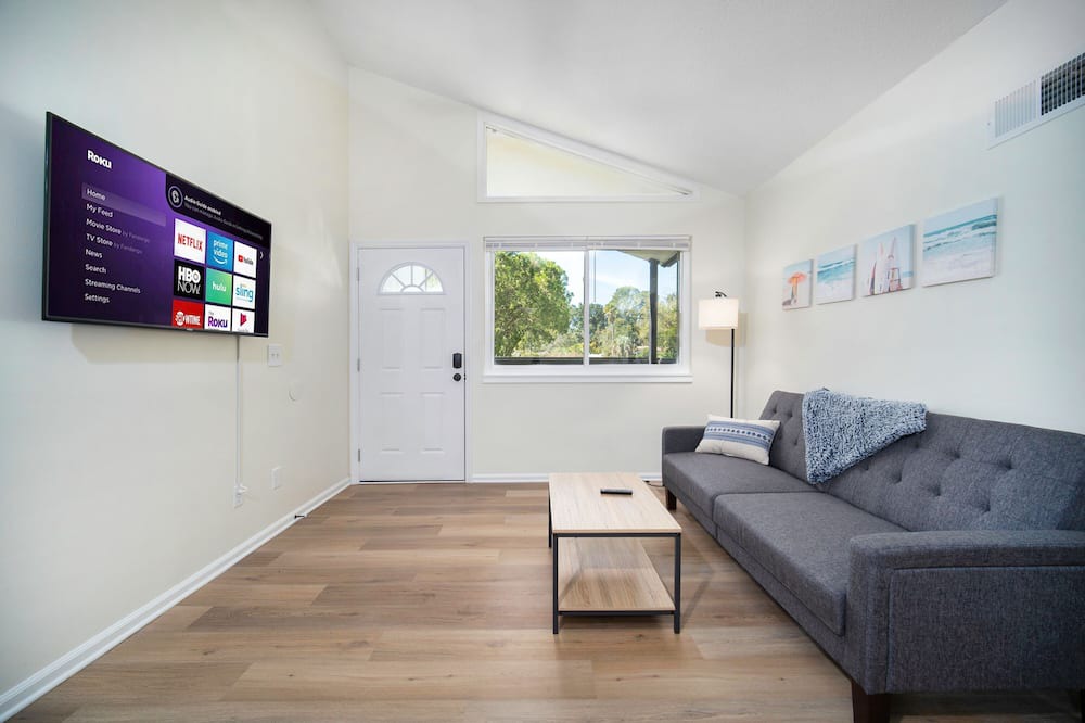 Photo of Livingroom in Southpoint
