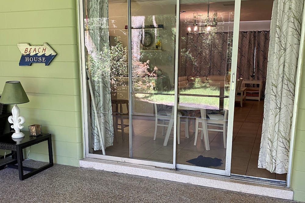 Photo of Patio Balcony in Ridge Manor