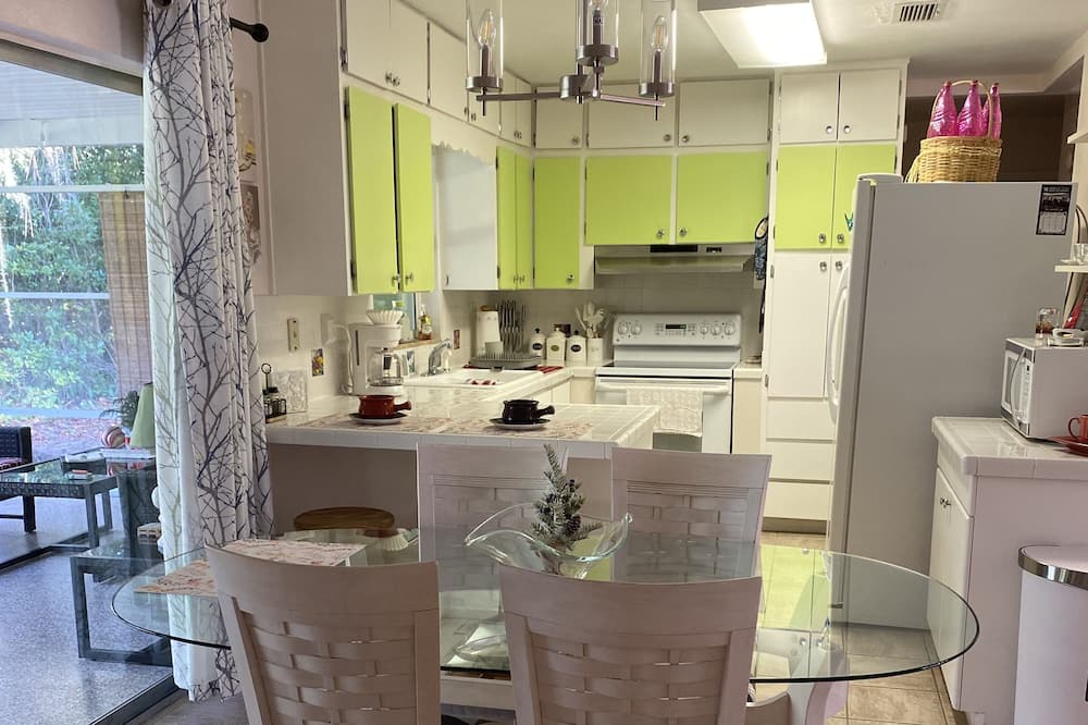 Photo of Kitchen in Ridge Manor
