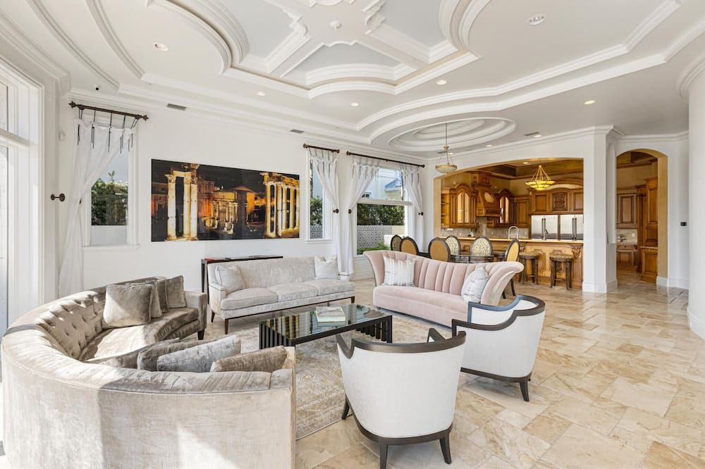 Photo of Livingroom in Lighthouse Point