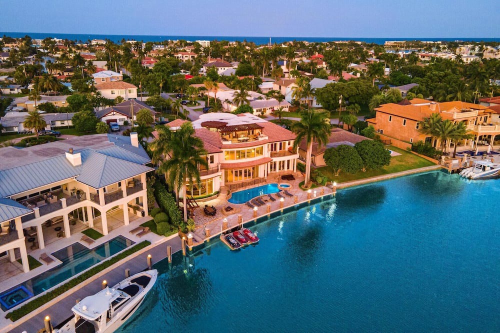 Photo of Outdoor in Lighthouse Point