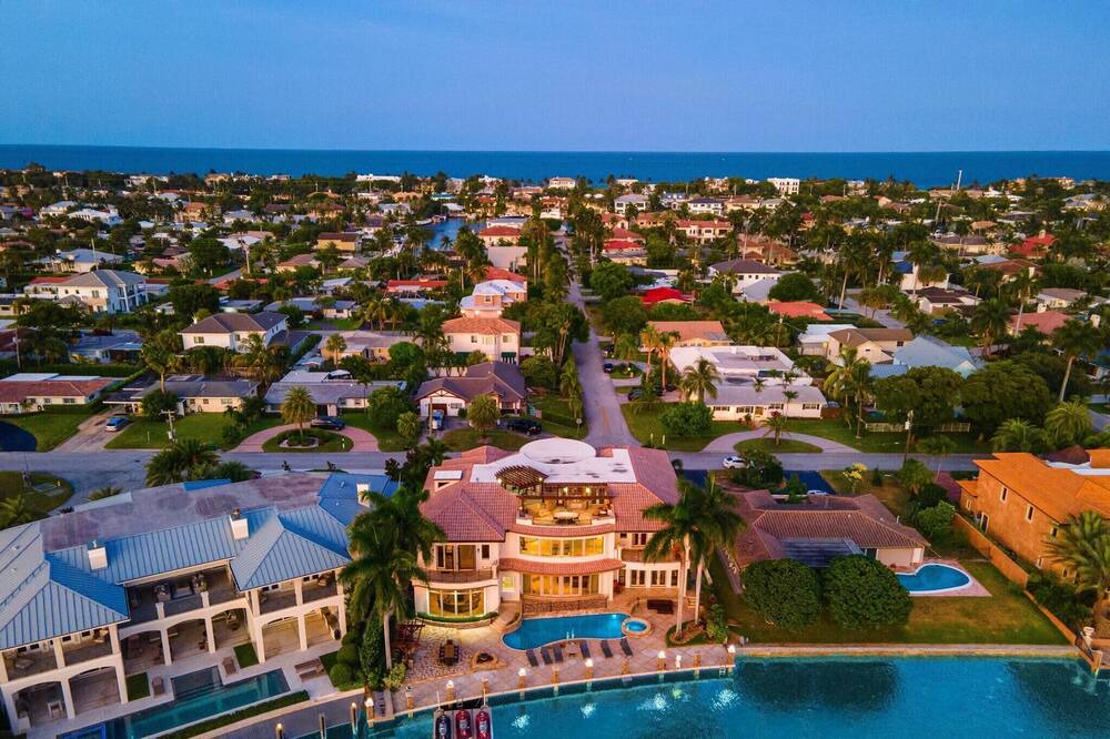 Photo of Outdoor in Lighthouse Point