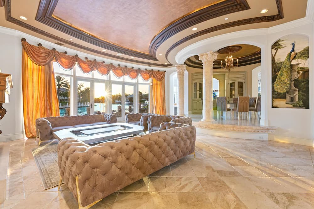 Photo of Livingroom in Lighthouse Point