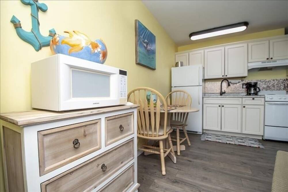 Photo of Bedroom in Isles of Capri